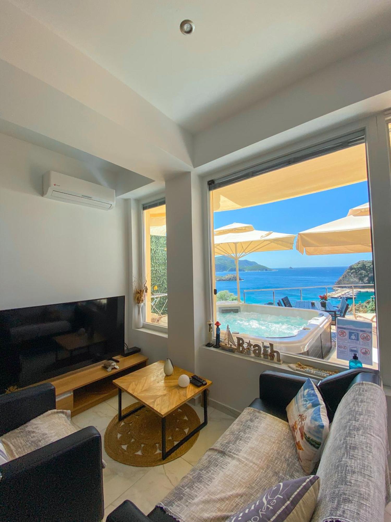Sea La Vie Apt. Apartment *